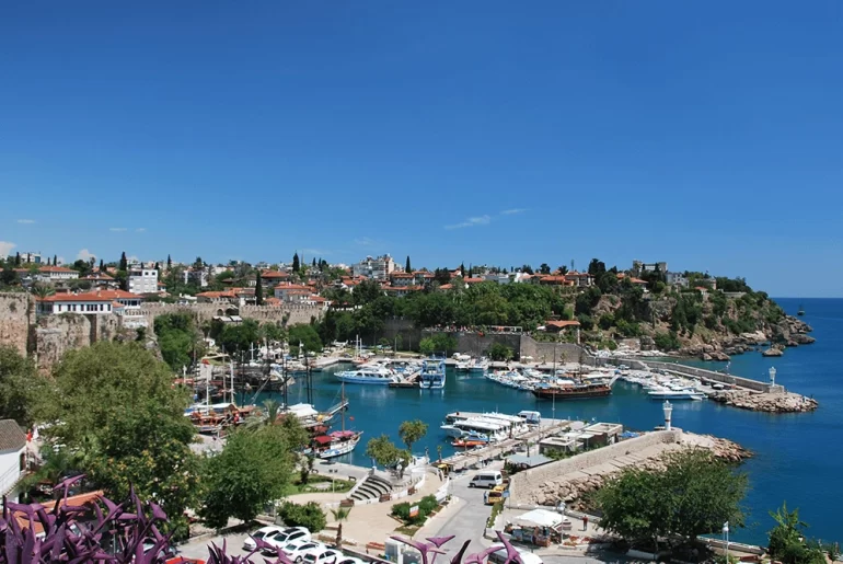 Antalya’da Nerede Kalınır? En Güzel Antalya Tatil Beldeleri antalya 3