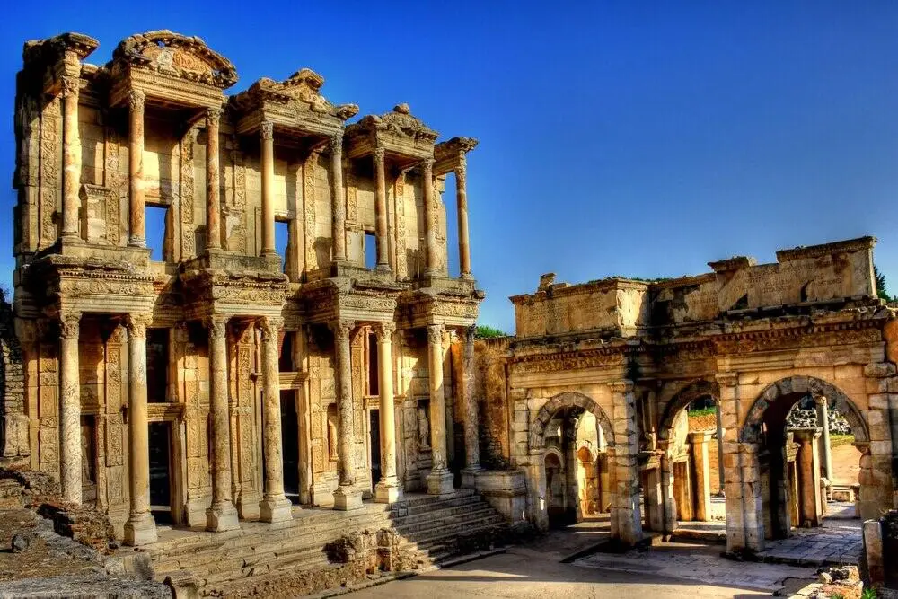 Efes Antik Kenti Ozelikleri