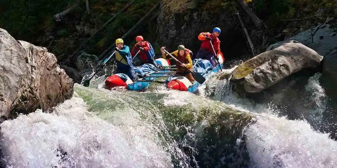 Rafting coruh nehri