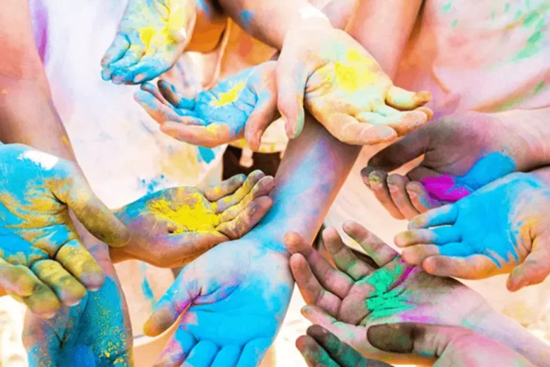 İlkbahar Şenliği: Holifest Türkiye 2022 Festivalleri holifest nedir